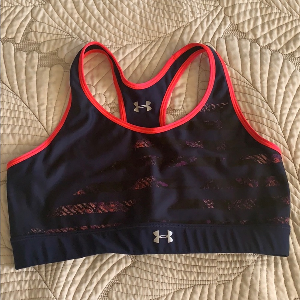 Under Armour Reversible Sports Bra size M